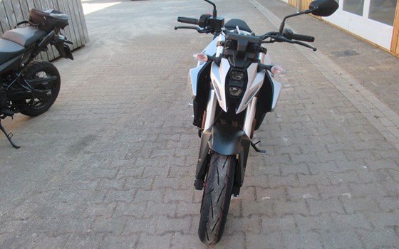 Neufahrzeug Suzuki GSX-8S - Bild 7