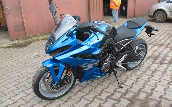 Gebrauchtmotorrad Suzuki GSX-8R - Bild 7