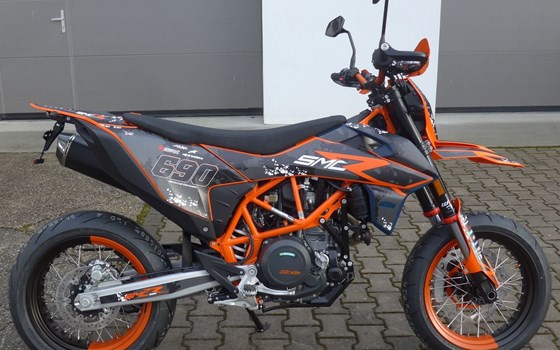 Gebrauchtmotorrad KTM 690 SMC R - Bild 2
