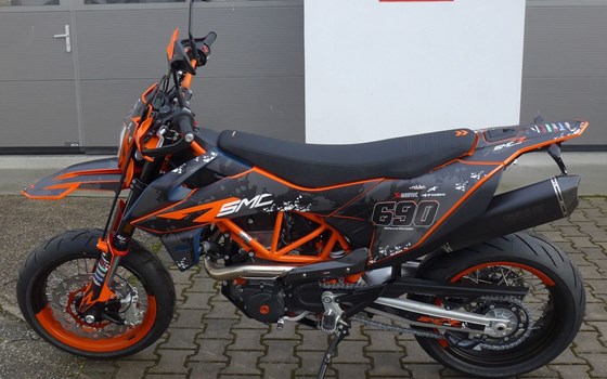 Gebrauchtmotorrad KTM 690 SMC R - Bild 5