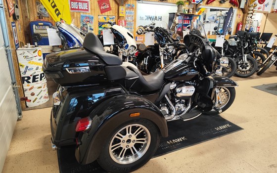 Gebrauchtmotorrad Harley-Davidson Tri Glide Ultra Classic - Bild 3 Gebrauchtmotorrad Harley-Davidson Tri Glide Ultra Classic - Bild 3