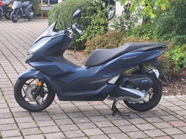 Offer Honda PCX125 Bild 3: Offer Honda PCX125
