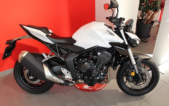 Neufahrzeug Honda CB1000 Hornet - Bild 5 Neufahrzeug Honda CB1000 Hornet - Bild 5