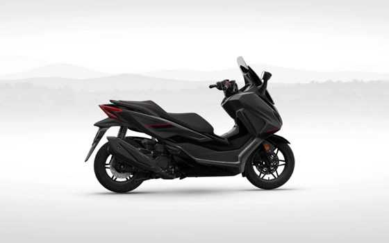 Gebrauchtmotorrad Honda Forza 350 - Bild 5