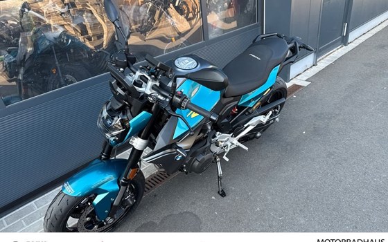 Gebrauchtmotorrad BMW F 900 R - Bild 6