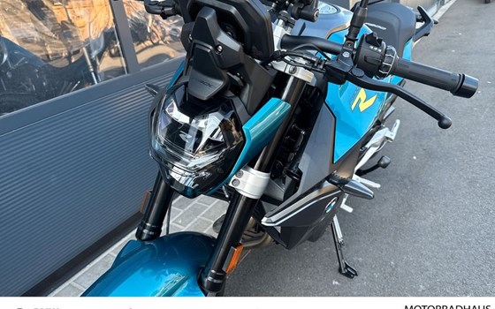 Gebrauchtmotorrad BMW F 900 R - Bild 7