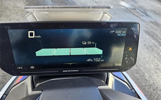 Gebrauchtmotorrad BMW CE 04 - Bild 11 Gebrauchtmotorrad BMW CE 04 - Bild 11
