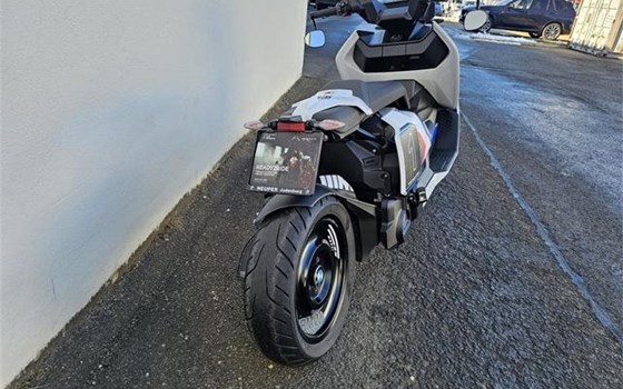 Gebrauchtmotorrad BMW CE 04 - Bild 2 Gebrauchtmotorrad BMW CE 04 - Bild 2