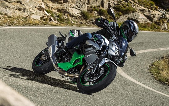 Gebrauchtmotorrad Kawasaki Z7 Hybrid - Bild 5