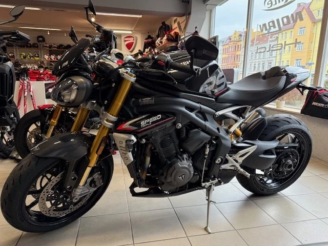 Angebot Triumph Speed Triple 1200 RS Bild 6: Angebot Triumph Speed Triple 1200 RS