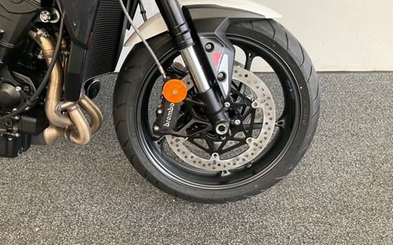 Neufahrzeug Triumph Street Triple 765 R - Bild 9 Neufahrzeug Triumph Street Triple 765 R - Bild 9