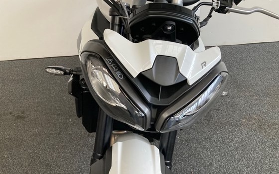 Neufahrzeug Triumph Street Triple 765 R - Bild 10 Neufahrzeug Triumph Street Triple 765 R - Bild 10