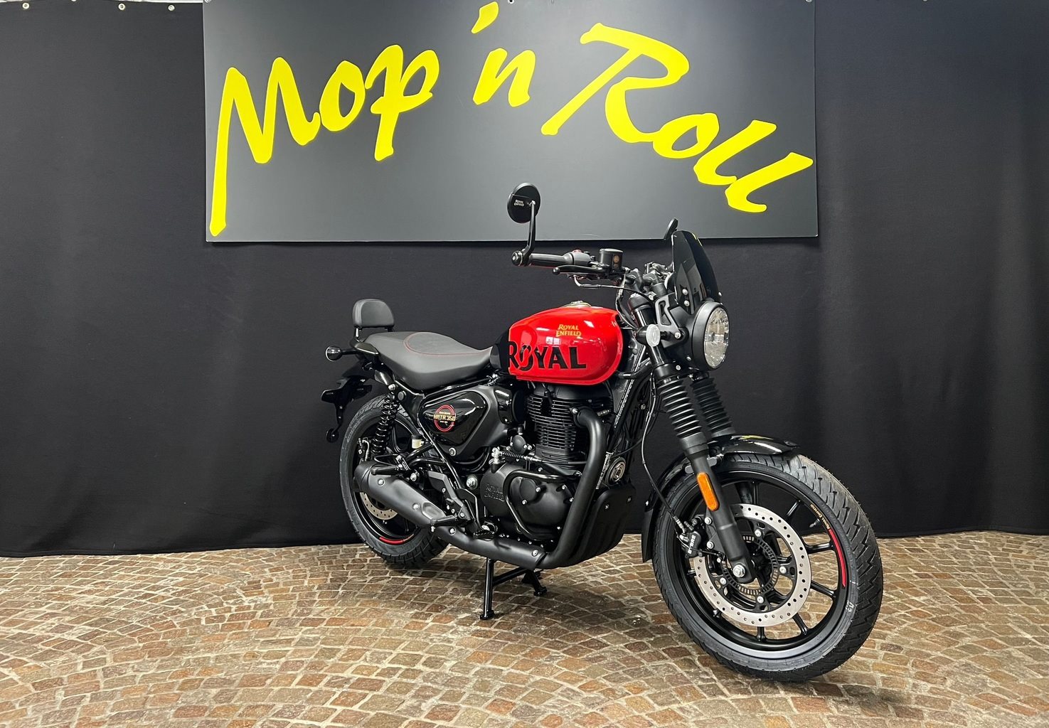 Royal Enfield HNTR 350