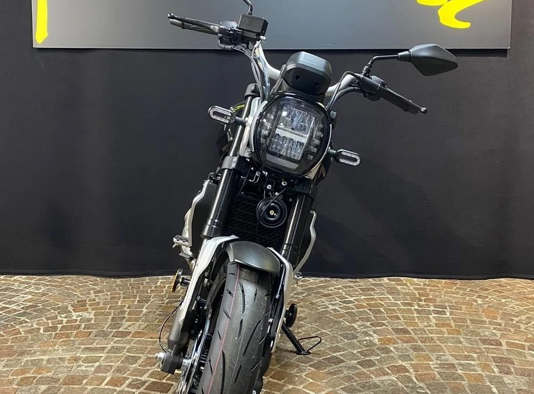 Angebot Voge 300AC Bild 5: Angebot Voge 300AC