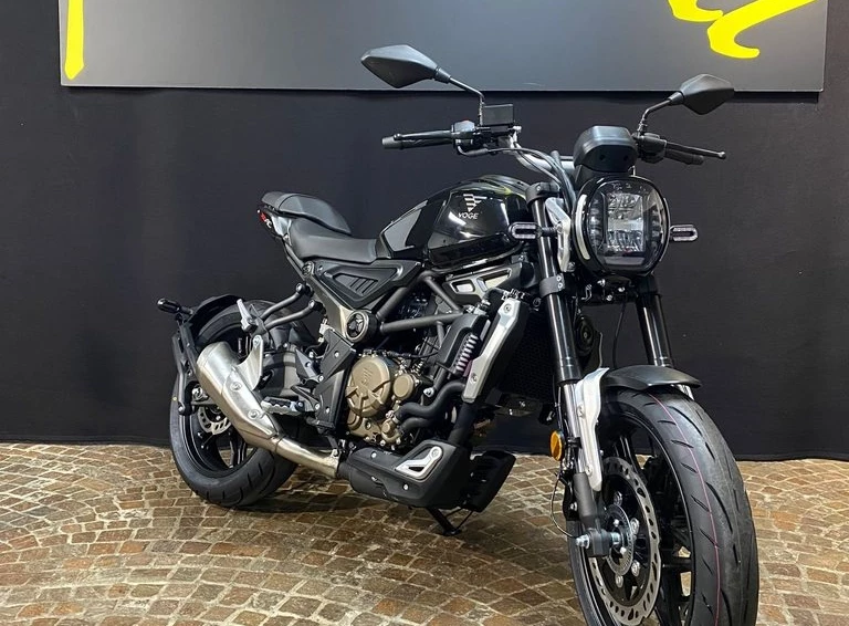 Angebot Voge 300AC Bild 6: Angebot Voge 300AC