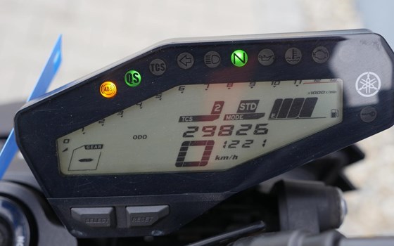 Gebrauchtmotorrad Yamaha MT-09 - Bild 13