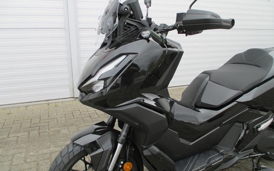Gebrauchtmotorrad Honda ADV350 - Bild 3