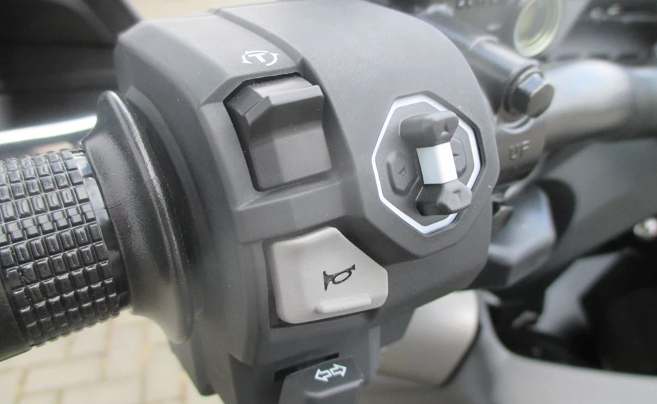 Angebot Honda ADV350 Bild 4: Angebot Honda ADV350