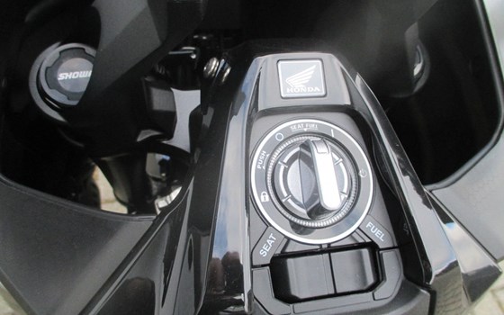 Gebrauchtmotorrad Honda ADV350 - Bild 6