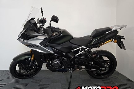 Suzuki GSX-S1000GX