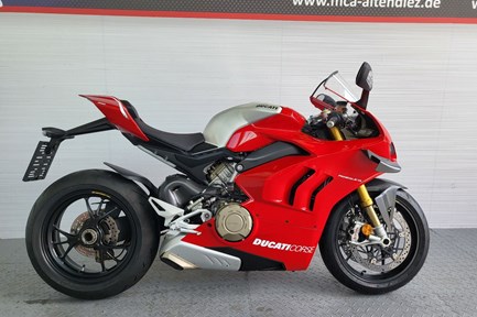 Ducati Panigale V4 R