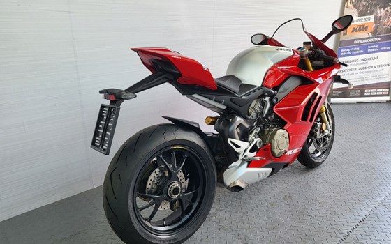 Gebrauchtmotorrad Ducati Panigale V4 R - Bild 2