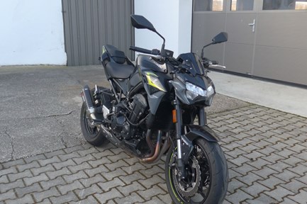Kawasaki Z900