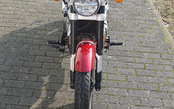 Gebrauchtmotorrad Royal Enfield Super Meteor 650 - Bild 8