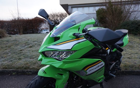Motorrad Occasion Kawasaki Ninja ZX-4RR - Bild 5