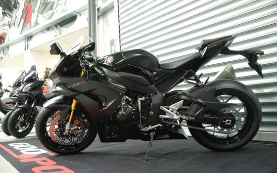 Neufahrzeug Honda CBR1000RR-R Fireblade SP - Bild 2
