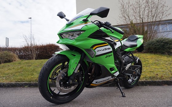 Motorrad Occasion Kawasaki Ninja ZX-4RR - Bild 7