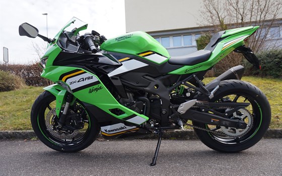 Motorrad Occasion Kawasaki Ninja ZX-4RR - Bild 8