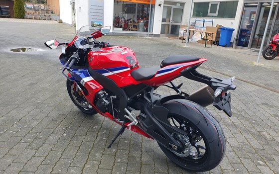 Neufahrzeug Honda CBR1000RR-R Fireblade - Bild 13