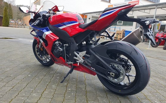 Neufahrzeug Honda CBR1000RR-R Fireblade - Bild 14