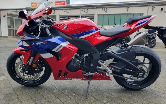 Neufahrzeug Honda CBR1000RR-R Fireblade - Bild 17
