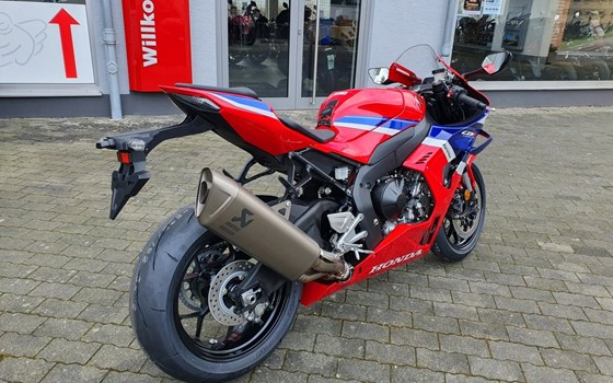 Neufahrzeug Honda CBR1000RR-R Fireblade - Bild 8