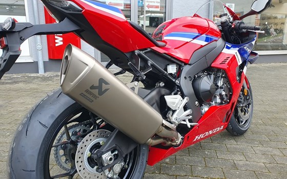 Neufahrzeug Honda CBR1000RR-R Fireblade - Bild 9