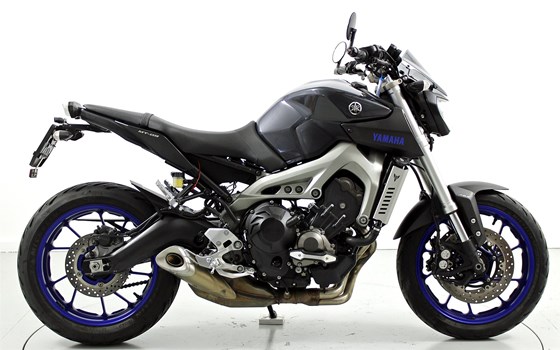 Motorrad Occasion Yamaha MT-09 - Bild 4