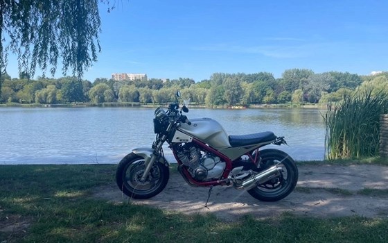 Gebrauchtmotorrad Yamaha XJ 600 - Bild 1 Gebrauchtmotorrad Yamaha XJ 600 - Bild 1