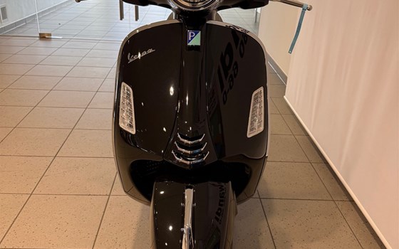 Neufahrzeug Vespa GTS 310 - Bild 5 Neufahrzeug Vespa GTS 310 - Bild 5