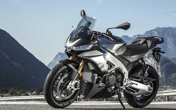 Neufahrzeug Aprilia Tuono V4 1100 - Bild 6 Neufahrzeug Aprilia Tuono V4 1100 - Bild 6