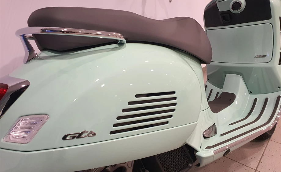 Angebot Vespa GTS 125 Bild 3: Angebot Vespa GTS 125