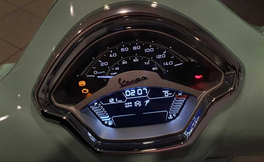 Angebot Vespa GTS 125 Bild 6: Angebot Vespa GTS 125