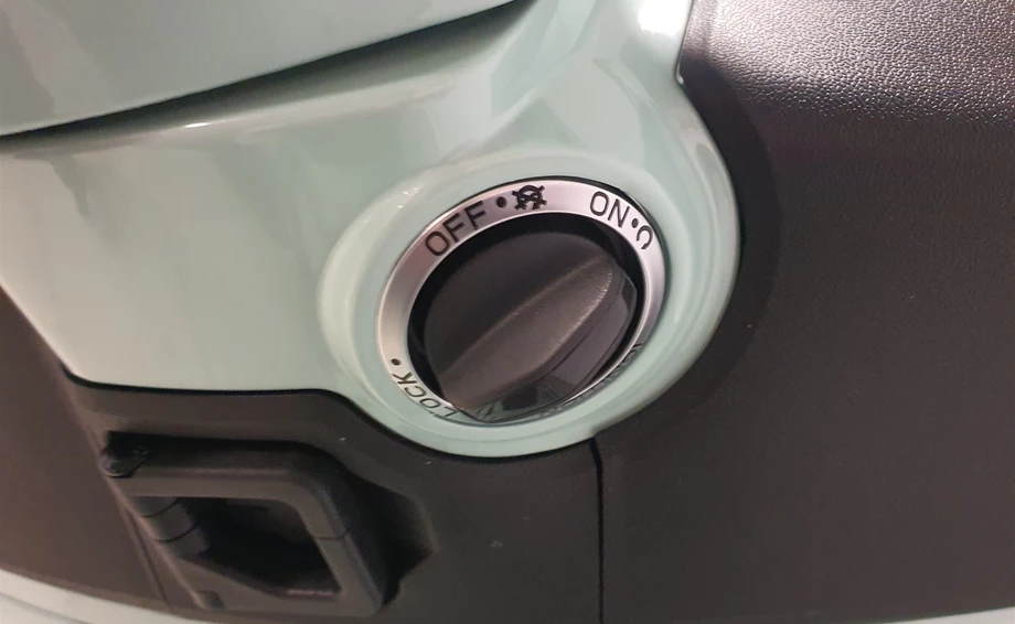 Angebot Vespa GTS 125 Bild 7: Angebot Vespa GTS 125