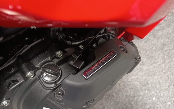 Neufahrzeug Honda CBR500R E-Clutch - Bild 8