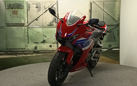 Neufahrzeug Honda CBR500R E-Clutch - Bild 1