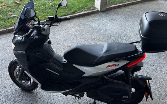 Motorrad Occasion Aprilia SR GT 125 - Bild 4
