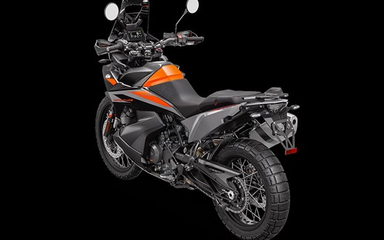 Neufahrzeug KTM 890 Adventure - Bild 4 Neufahrzeug KTM 890 Adventure - Bild 4