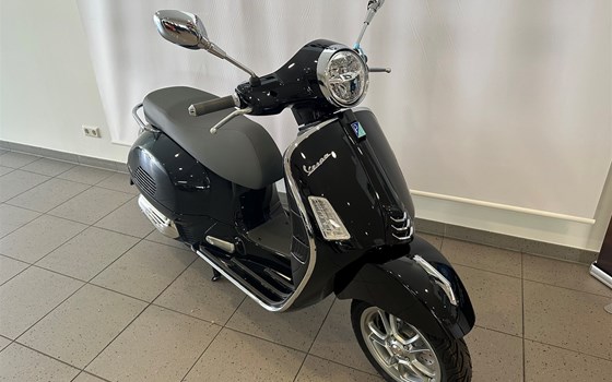 Neufahrzeug Vespa GTS 125 - Bild 3 Neufahrzeug Vespa GTS 125 - Bild 3
