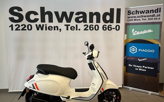 Neufahrzeug Vespa Sprint 125 - Bild 1 Neufahrzeug Vespa Sprint 125 - Bild 1
